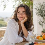 Летен сјај одвнатре: витамини што го поддржуваат природниот изглед – изглед